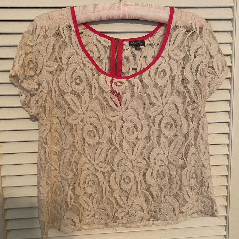 Lace Cropped Shirt with Pink Details